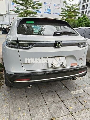 Honda HR-V RS 2023 Trắng Dưới 1 vạn km