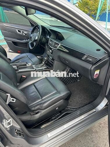 Mercedes-Benz E250 xe cực mới em cam kết rin 100%