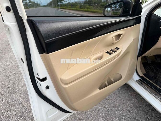Toyota Vios E 2018 Trắng Số sàn