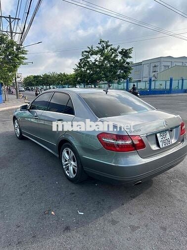 Mercedes-Benz E250 xe cực mới em cam kết rin 100%