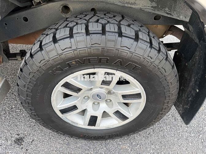 Ford Everest 2008 Đen SUV