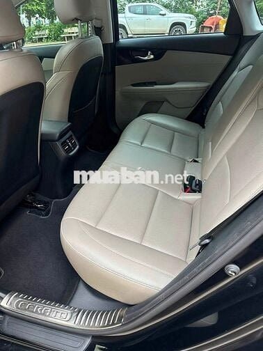 KIA Ceraro Sx 2020 1.6 luxury, chạy 5  vạn km