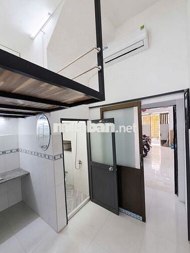 phòng 15m2 đường Nguyễn Thiện Thuật, P2, Q3