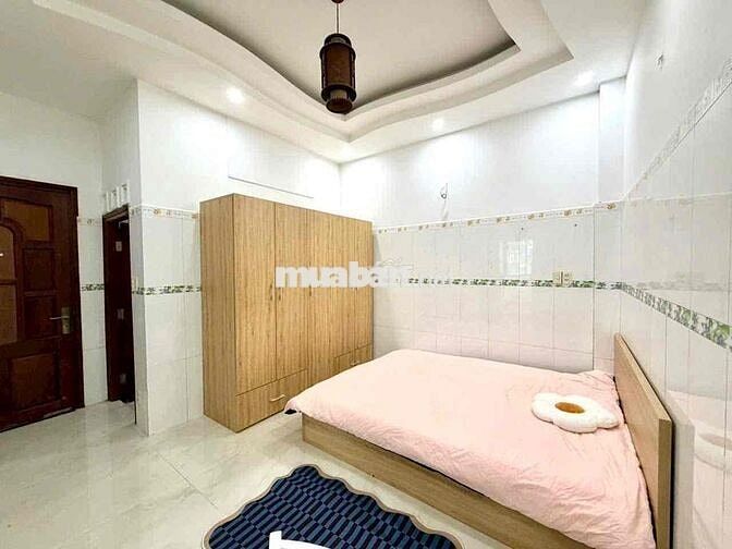 Chính chủ sang CHDV Thang máy gần ĐH Gia Định