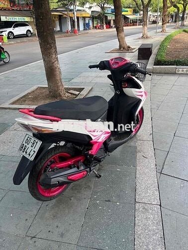 Yamaha Luvias 125cc Trắng, Hồng