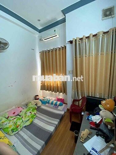Cho thuê nhà nguyên căn đường Bình Trị Đông- tên lửa
