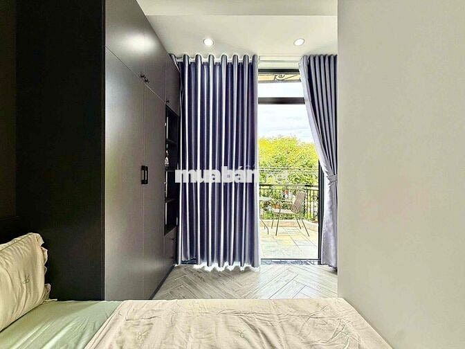 Cho thuê nhà mặt tiền Ông Ích Khiêm, gần chợ Thanh Bình, 4 tầng