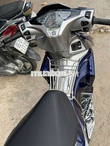 Honda Air Blade 125 2018 Xanh Khóa thông minh