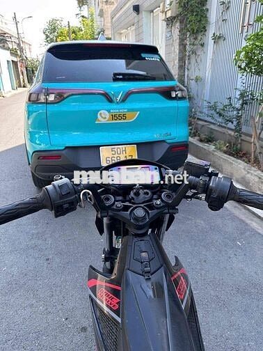 Suzuki Satria 150 Đen Mâm 5 cây CNC