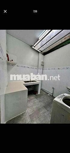🏠 Nhà cho thuê Gần chợ Ba Đình p10 q8  hẻm 3 gác 👉 Nhà sạch đẹp phù hợ