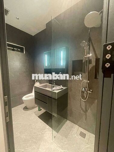 nhà đẹp 5 x 20 có 5pn 5wc sân thượng