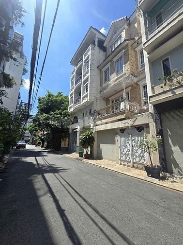 Villa Phố hẻm 12m ngay Cộng Hoà- DT 6x16, 3 Lầu- NỘI Thất Gỗ Cao cấp