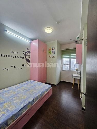 Căn 2p ngủ-77m2,nội thất,giá 11tr/th -C/c Hoa sen- lạc Long Quân