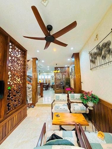 Villa Phố hẻm 12m ngay Cộng Hoà- DT 6x16, 3 Lầu- NỘI Thất Gỗ Cao cấp