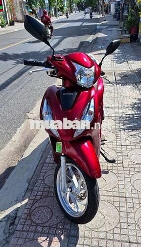 Honda Vision 2024 màu Đỏ