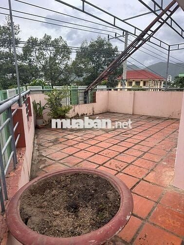 NHÀ Ở KINH DOANH LÔ GÓC 3 MẶT TIỀN NGAY TÔ HIỆU KHU PHÍA NAM NHA TRANG