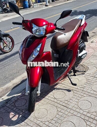 Honda Vision 2024 màu Đỏ