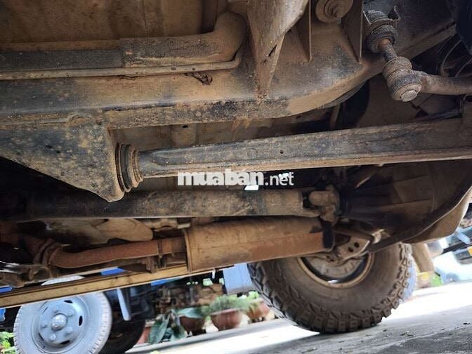 Mitsubishi Pajero V43 7 chỗ Xăng 3.0 Xanh rêu