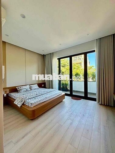 CHO THUÊ NHÀ 3 TẦNG FULL NỘI THẤT SIÊU ĐẸP CHỈ VIỆC XÁCH VALI VÀO Ở