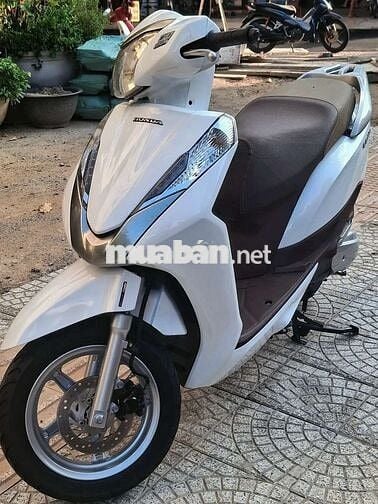 Honda Lead 2016 Trắng Cực Đẹp. Biển 43