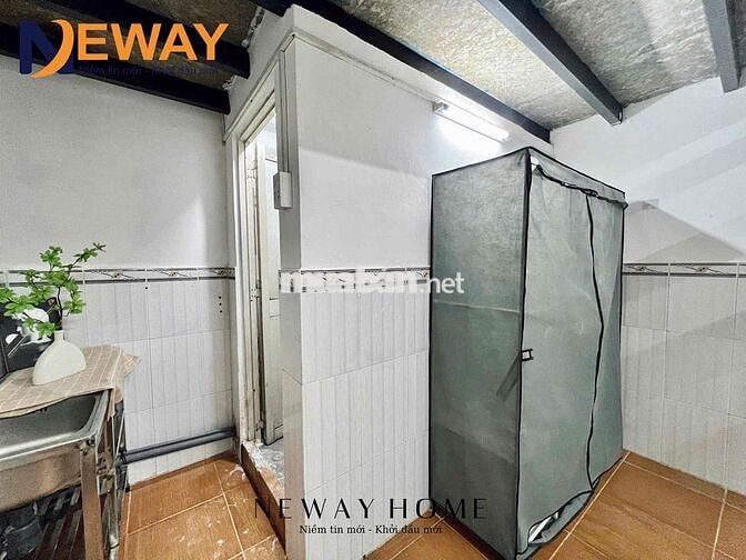 PHÒNG RỘNG GÁC CAO, QUA VHU CHỈ 7P ĐI XE , CÁCH CHỢ 100m siêu tiện lơi
