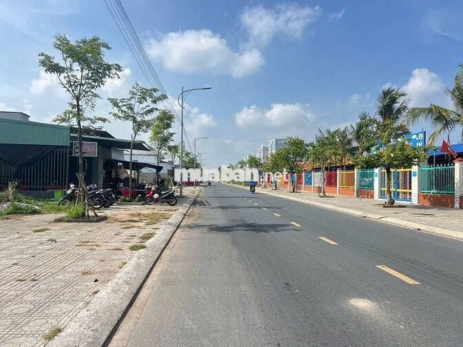 Kẹt Tiền Xoay Vốn Bán Miếng Đất MT Gần Chợ Thuận Đạt Bình Chánh