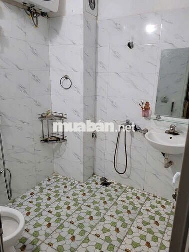 Bán Nhà 5 Tầng 31m2 Mới Phố Đại Linh, Nhỉnh 6 Tỷ, Ngõ To, Gần Hồ