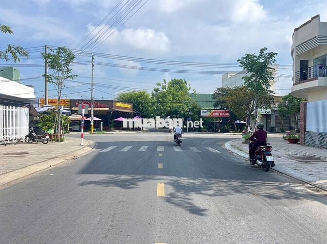 Kẹt Tiền Xoay Vốn Bán Miếng Đất MT Gần Chợ Thuận Đạt Bình Chánh