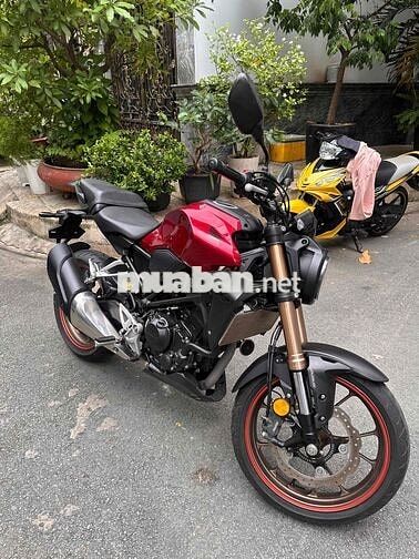 Honda CB300R 2024 Đỏ 5000 km