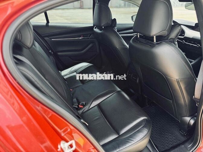 Mazda 3 Luxury 2023 Đỏ 25.000 Km