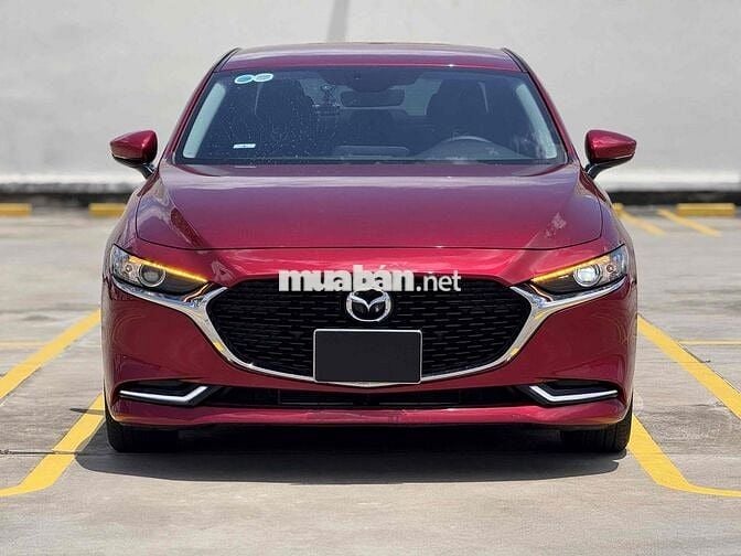 Mazda 3 Luxury 2023 Đỏ 25.000 Km