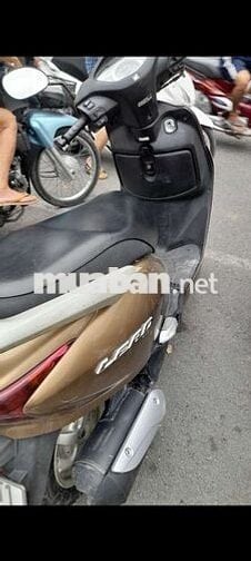 Bán xe Lead 2011 màu đồng ánh kim