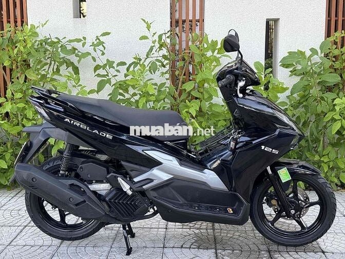 Honda AB 4val 2025 Bản thể thao Đen