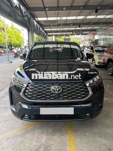 Toyota Innova Cross 2.0V 2025 / Giá thương lượng
