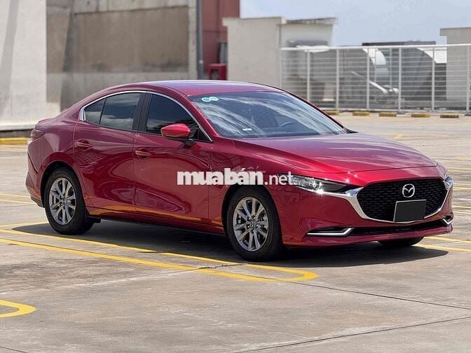 Mazda 3 Luxury 2023 Đỏ 25.000 Km