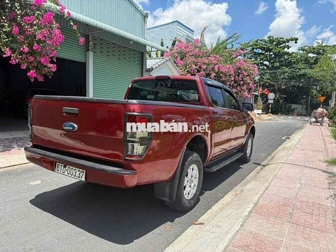 Ford Ranger XLS 2.2 Tự động 2017 Đỏ