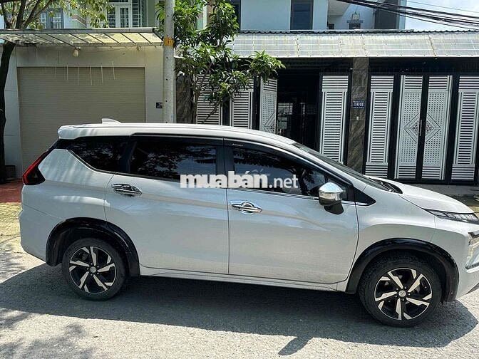 Mitsubishi Xpander 7 chỗ Trắng