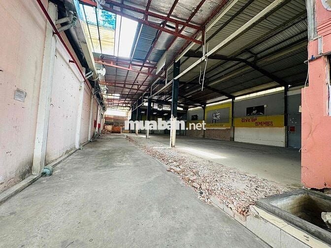 CHO THUÊ KHO /MBKD QUANG TRUNG P10 GÒ VẤP GẦN NGÃ 5