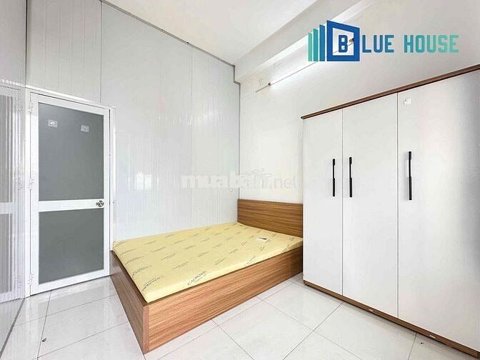 2 PHÒNG NGỦ BAN CÔNG - Ở 4-5NGƯỜI - FULL NỘI THẤT - GIÁP Q10 - Q11