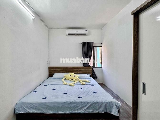 Căn hộ full nội thất 2PN - 1PK cực rộng Lê Văn Sỹ , Quận 3 - Phú Nhuận