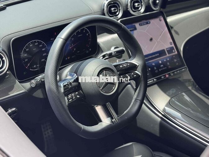 Mercedes GLC300 Allnew 2023 Đen 8.000 Km