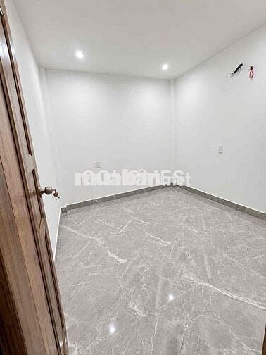 246 CHO THUÊ NHÀ 2 TẦNG 110M² – 3PN 2WC, FULL NỘI THẤT CAO CẤP