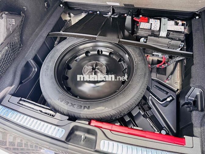 Mercedes GLC300 Allnew 2023 Đen 8.000 Km