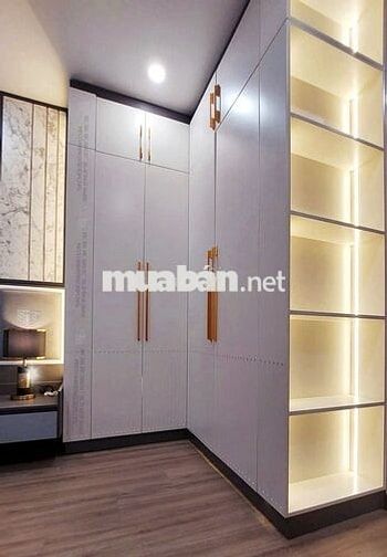 Thuê 2PN Full nội thất cao cấp như phòng tổng thống C Sky View 12TR