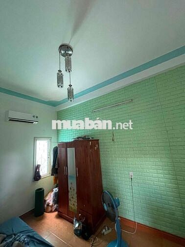 cho thuê nhà 2tầng lô góc Mẹ Thứ
