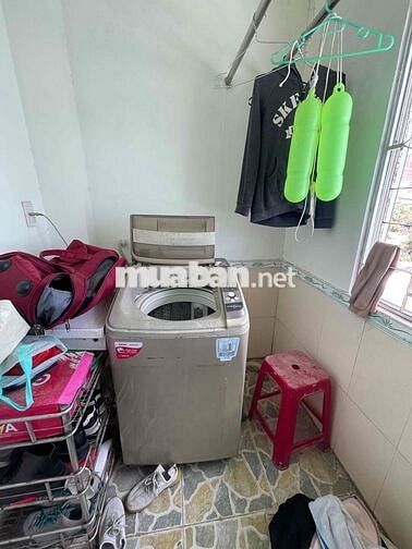 cho thuê nhà 2tầng lô góc Mẹ Thứ