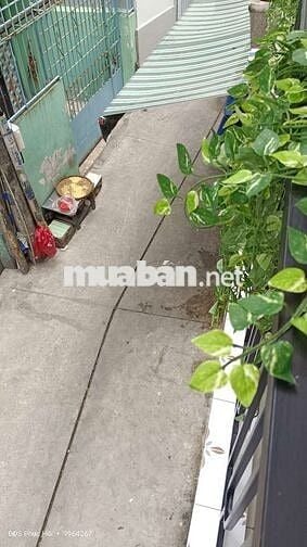 Bán Nhà 2 Tầng 3PN HXH gần Nhà Thi Đấu Phú Thọ 