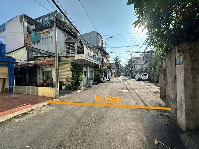 Công ty Đấu giá hợp danh Lam Sơn Sài Gòn THÔNG BÁO ĐẤU GIÁ TÀI SẢN