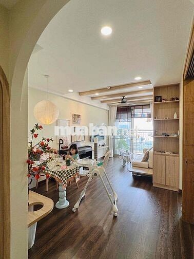 2PN SAIGON SOUTH TẦNG CAO VIEW SÔNG GIÁ CHỈ 5.6 TỶ