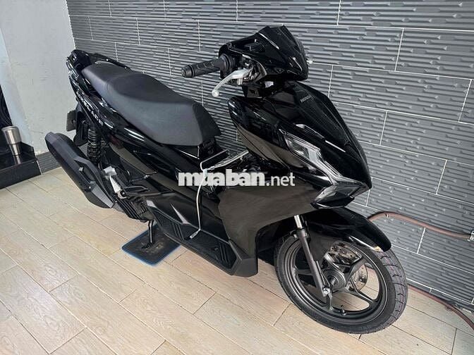 Honda Air Blade 125 2022 Đen bóng 12.000 km